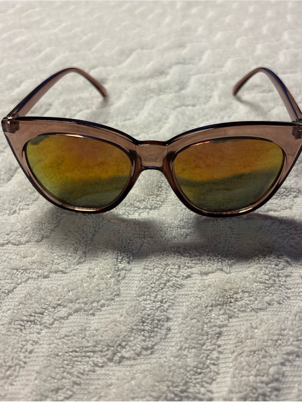 Stylish Women's Pink Frame Sunglasses with Gold Mirrored Lenses #3